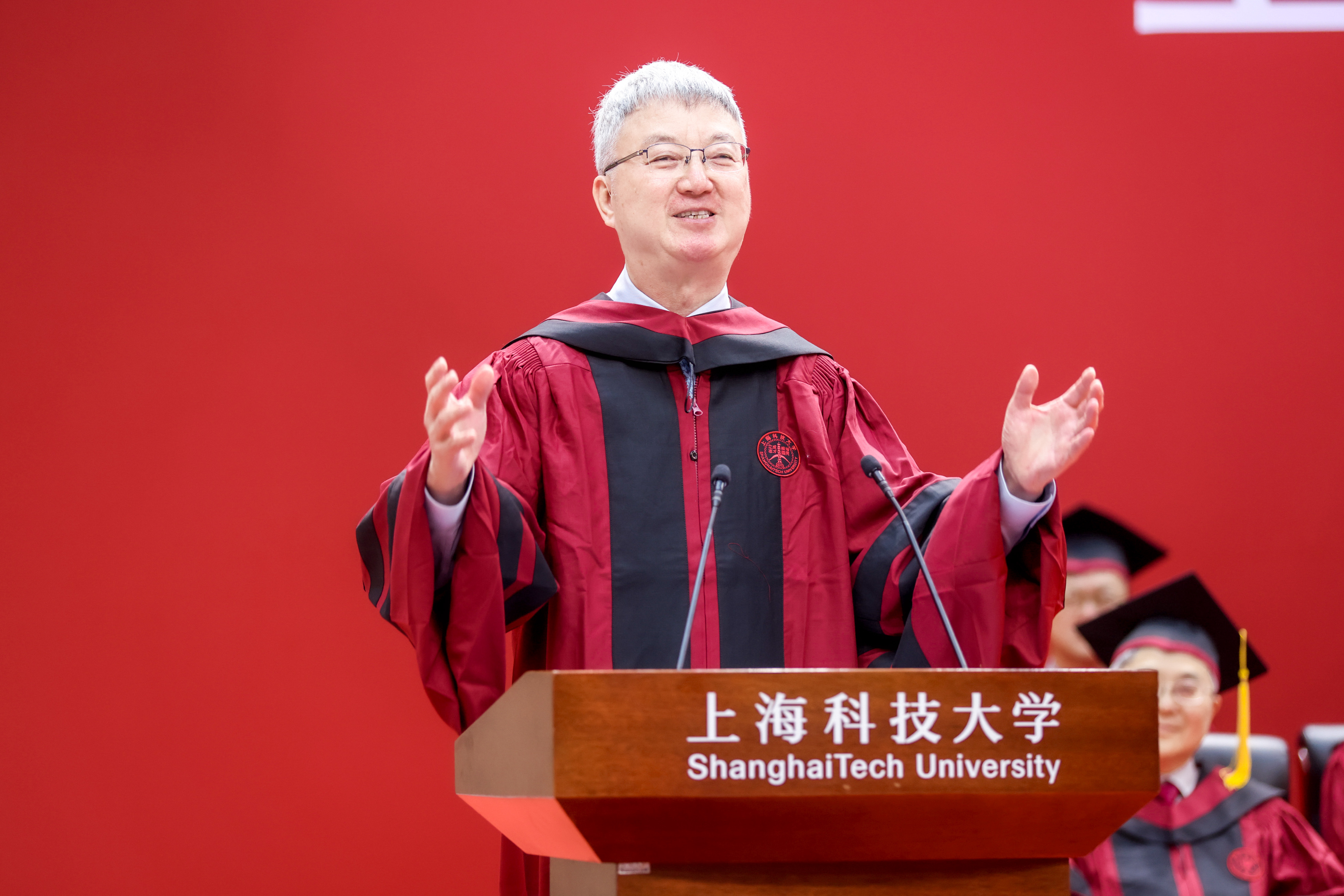 相信自己，相信未来——朱民在上科大2026届毕业典礼上的主旨演讲